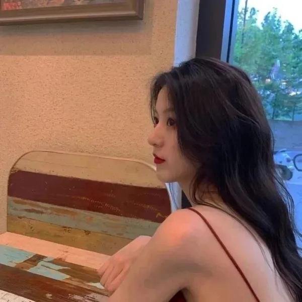 再无一眼入君心